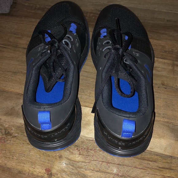 Under Armour Mens size 9.5 - Picture 5 of 7